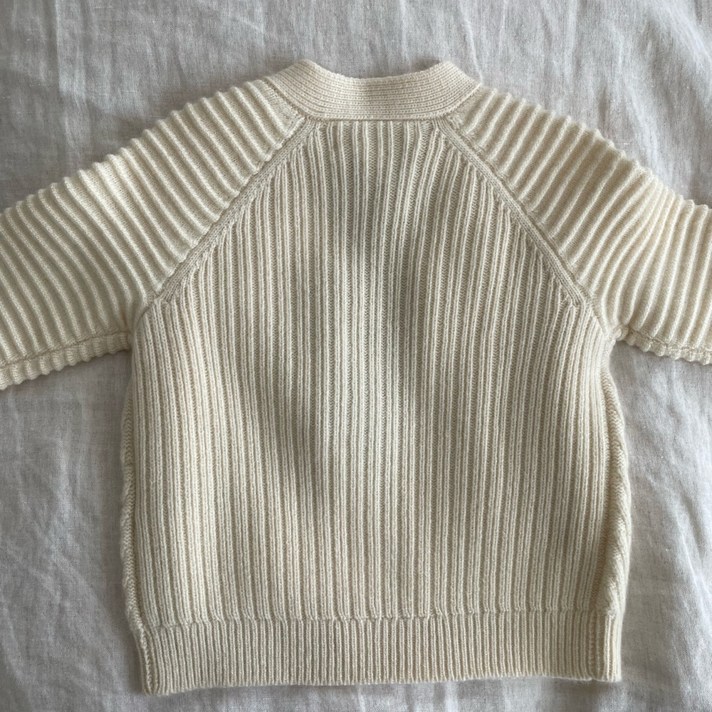 BURBERRY - cardigan with white t-shirt set - Picture 9 of 10